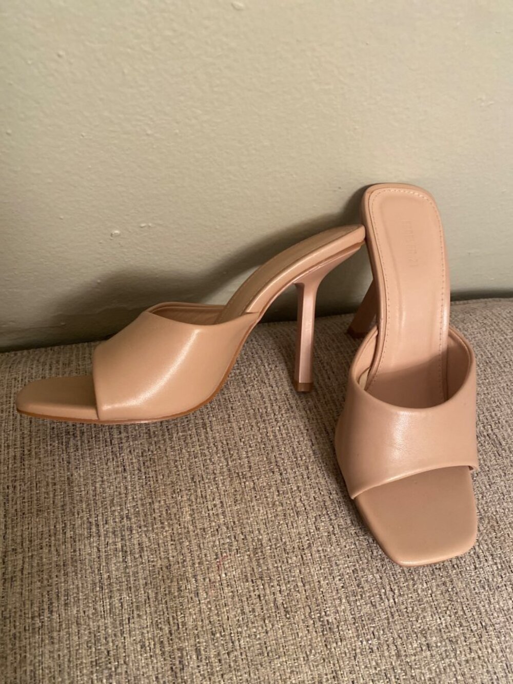 Forever 21 Nude Square Toe Heeled Mules Sandals Size 6